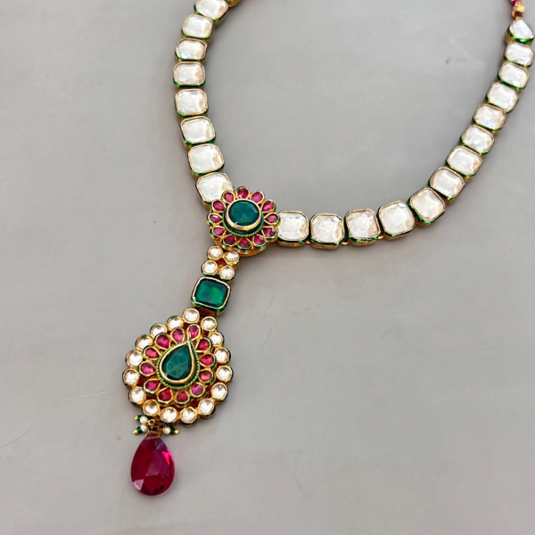 Kundan necklace set