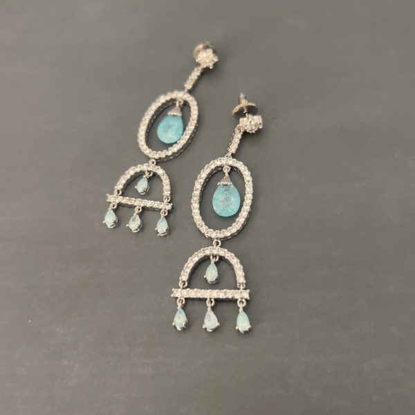 Maahi Earrings - Image 4