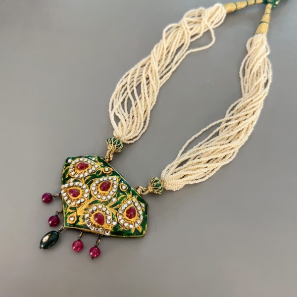 Silver Kundan Necklace