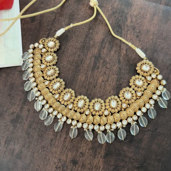 Ladies Necklace