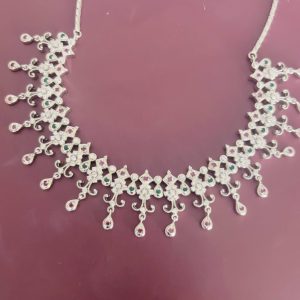 Saanvi Necklace Set