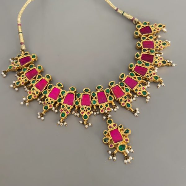 Kundan stones necklace