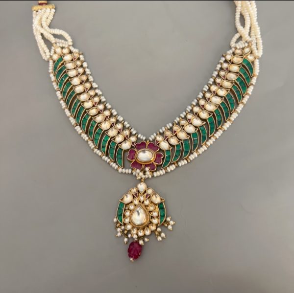 Binita Necklace Set - Image 4