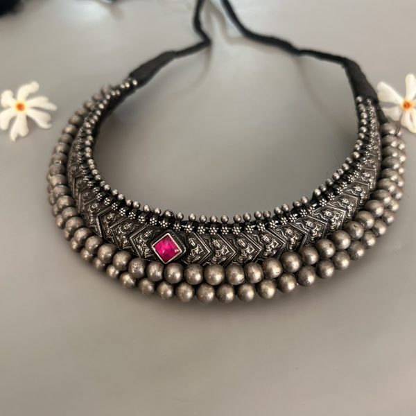 Mannat Necklace - Image 3