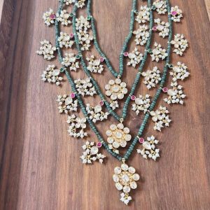 3 Lines Green Emerald Beads With Multi Kundan Pieces 3 Lines Green Emerald Beads With Multi Kundan Pieces
