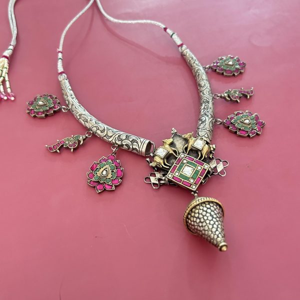 Necklace Online