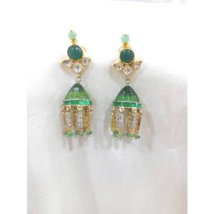 Green White Kundan Top With Green Glass Dool With Diamond Hanging Dool