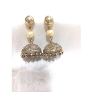 Plain Silver Golden Top With Pearl And Carving Dool