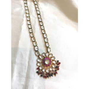 Rhodolite White Kundan Single Line Necklace