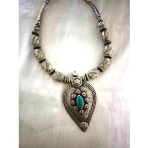 Turquoise Stone Leaf Pendant With Antique Necklace