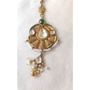 Green White Kundan Golden Carving Maang Tikka