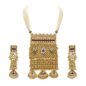 Kundan Pendant Set