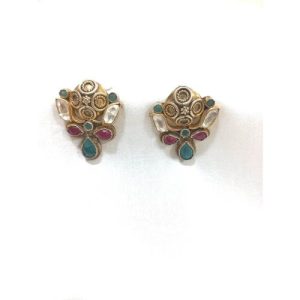 Splash Of Kundan Golden Carving Stone Studs