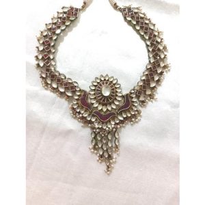 Marun White Kundan Silver Based Necklace Set