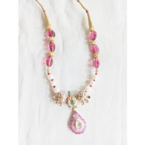 Bikaneri Small Pendant Pearl And Rhodolight Beads Thread Pendant